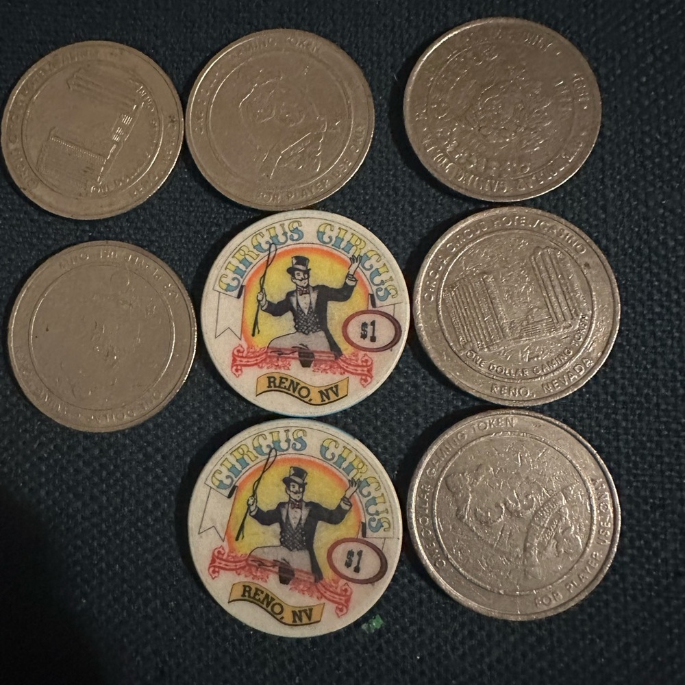 8 Reno Nevada Circus Circus Vintage Gaming $1 Tokens